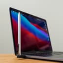 قلم آيباد بوضعين تشغيل وشحن مغناطيسي بلون فضي Dash 4 Fine Point Stylus - Universal Digital Pen for Apple and Android Devices - Adonit