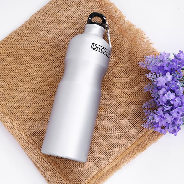 حافظة ماء 750 مل Aluminum Lily Water Bottle من Delcasa