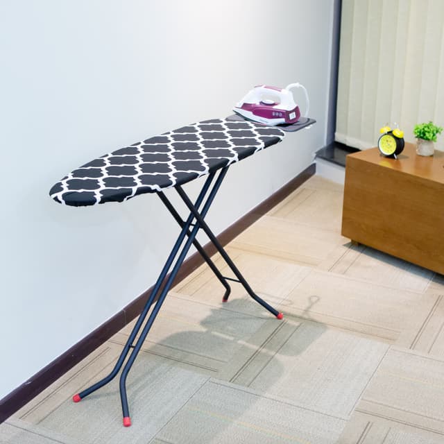 طاولة كوي الملابس Ironing Board-Turkey with Steam Unit Holder - Delcasa - 173245