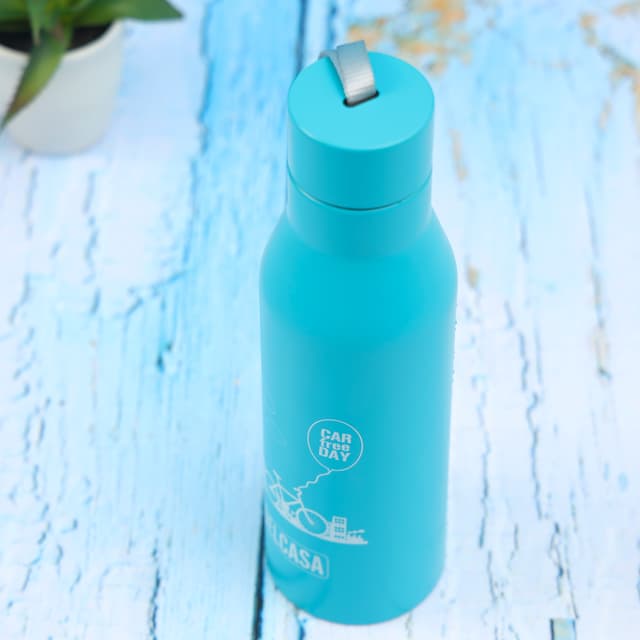 Delcasa Vacuum Bottle Stainless Steel, 720ml, DC2162 | Double Wall Insulation | Drink Hot or Cold for Hours | Portable & Leak-Resistant | Stainless Steel Thermos For Cold & Hot Beverages