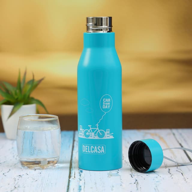 Delcasa Vacuum Bottle Stainless Steel, 720ml, DC2162 | Double Wall Insulation | Drink Hot or Cold for Hours | Portable & Leak-Resistant | Stainless Steel Thermos For Cold & Hot Beverages