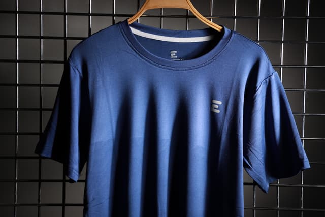 كنزة رجالي نصف كم كحلي  Men's Sport T-Shirt - Ecka