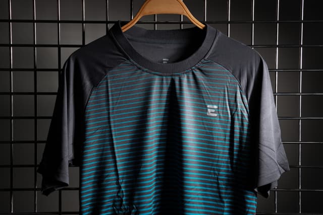 كنزة رجالي نصف كم أسود Men's Sport T-Shirt - Ecka