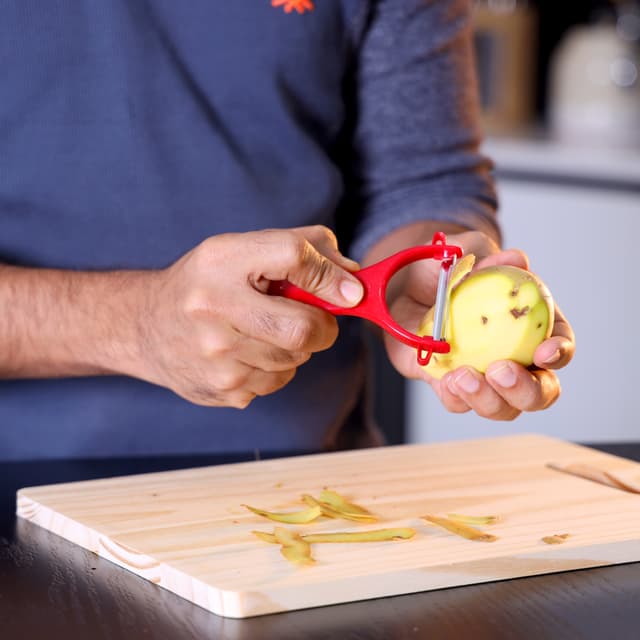 Delcasa 4Pc Knife Set/Wooden Cutting Board