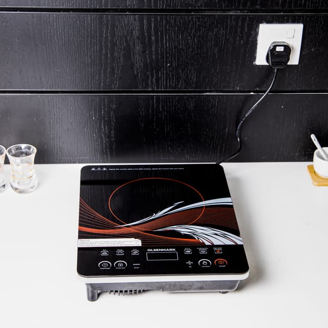 موقد كهربائي 2000 وات Olsenmark Infrared Cooker