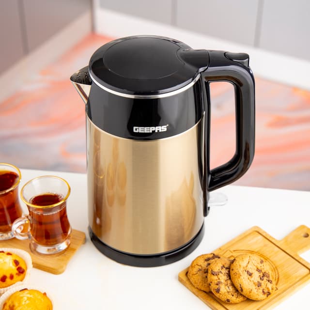 غلاية ماء كهربائية بسعة 1.7 لتر Geepas Double Layer Electric Kettle - 188887