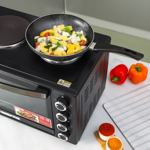 فرن كهربائي بسعة 38 لتر Geepas Electric Oven With Rotisserie And Convection - 184027