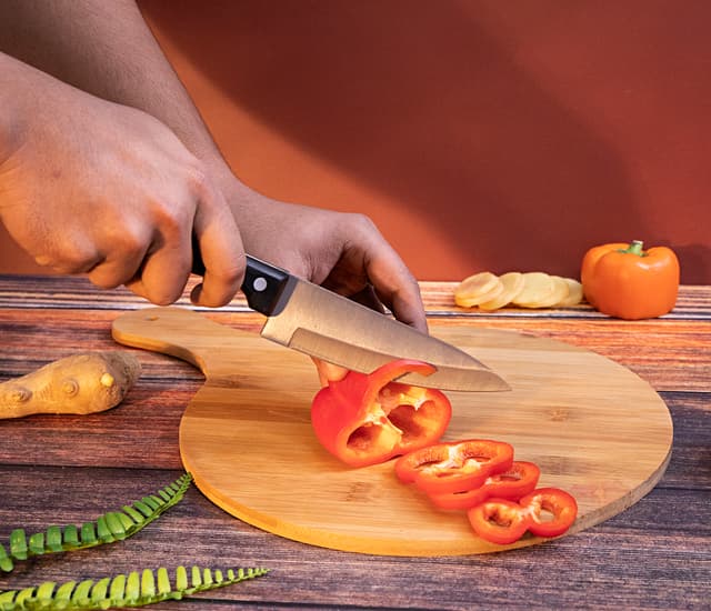 سكين مطبخ صغير حادة من الفولاذ المقاوم للصدأ ، 6 بوصة رويال فورد Royalford Utility Knife - All Purpose Small Kitchen Knife - Ultra Sharp Stainless Steel Blade, 6 Inch