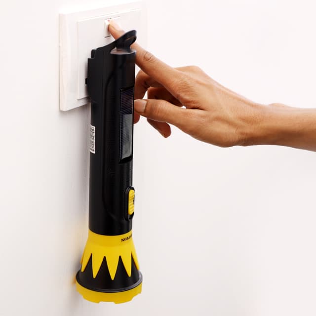 Krypton Rechargeable LED Torch With Solar Panel | 3W LED