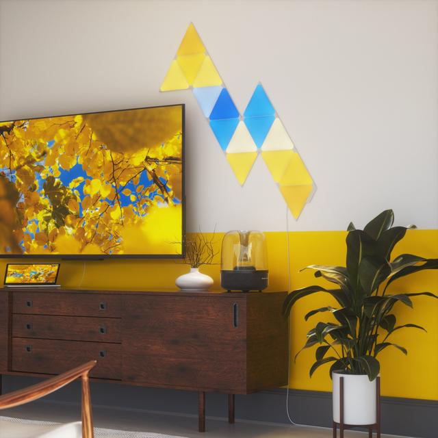 Nanoleaf SHAPES Triangles Starter Kit - Smart WiFi LED Panel System w/ Music Visualizer, Instant Wall Decoration, Home or Office Use, 16M+ Colors, Low Energy Consumption - White - 15 pack - SW1hZ2U6MzYyMDA5