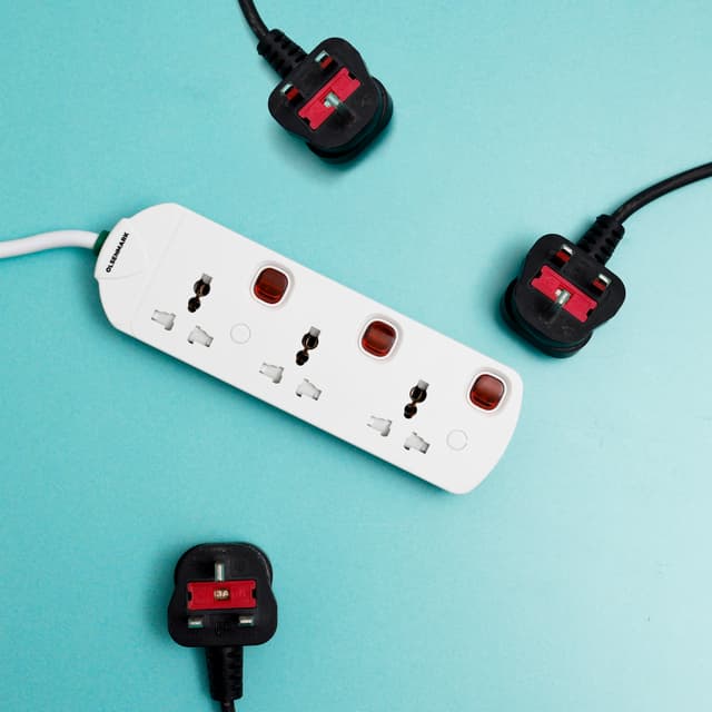 وصلة كهرباء بثلاث مآخذ 3 Way Ext socket - Olsenmark