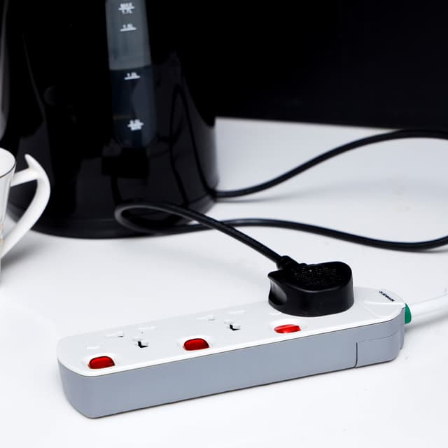 وصلة كهرباء بثلاث مآخذ 3 Way Ext socket - Olsenmark