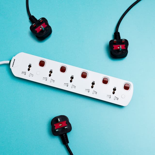 وصلة كهرباء بخمس مآخذ 5Way Ext socket - Olsenmark