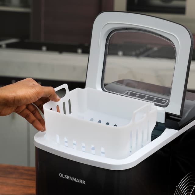 صانعة الثلج 100واط كهربائية مع مغرفة وسلة ثلج اولسن مارك Olsenmark Ice Scoop and Basket 100 W Ice Maker - 188425