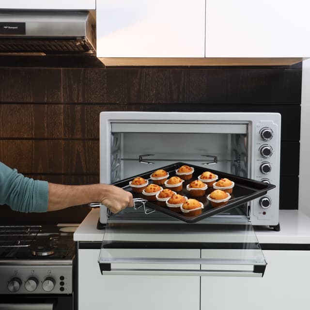 فرن كهربائي 100 لتر Olsenmark Electric Oven With Convection And Rotisserie Adjustable oven