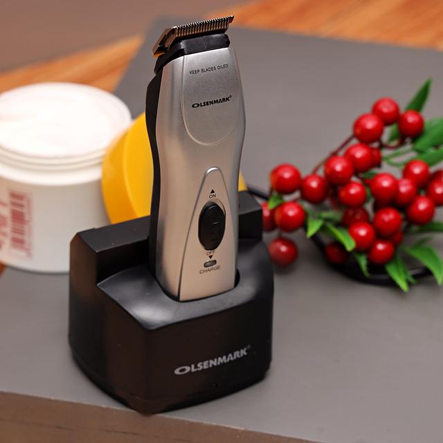 Olsenmark Rechargeable Hair Trimmer - Power (W): 3 - Led Indicator Light - Rechargeable - Cordless - SW1hZ2U6NDA5OTQw