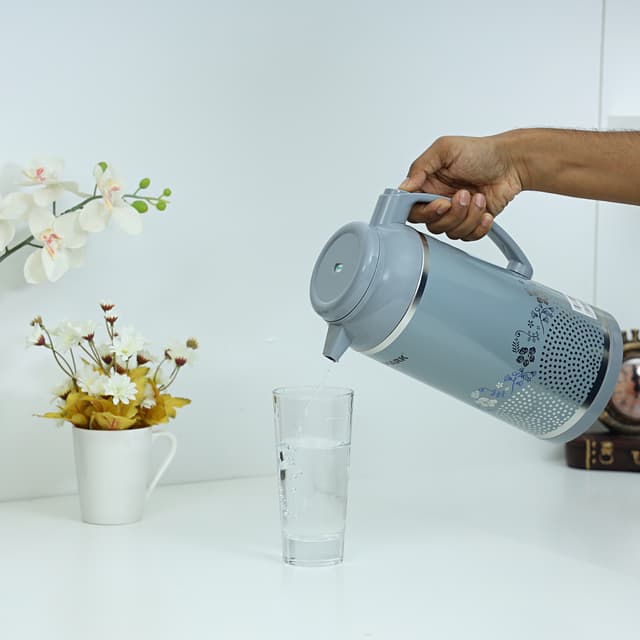 ترمس الشاي ( حافظة حرارة ) 1.6 لتر Vacuum Flask من Olsenmark