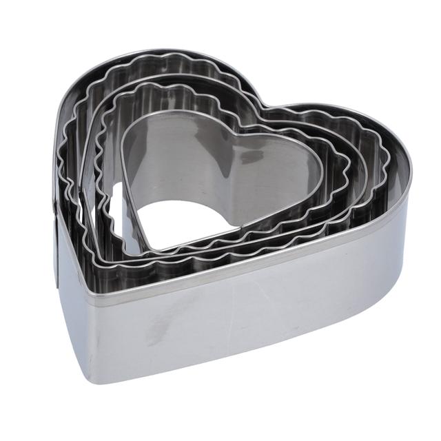 Royalford 5 Pcs Cookie Cutter Set, Stainless Steel, RF10278 - Premium-Quality, Food Grade Material, Heart Shaped Cookie Cutters with Premium Stainless Steel - SW1hZ2U6NDI3ODI2