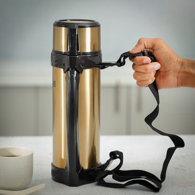كوب حفظ الحرارة 1.8 لتر لون ذهبي من رويال فورد Royalford Travel Vacuum Bottle