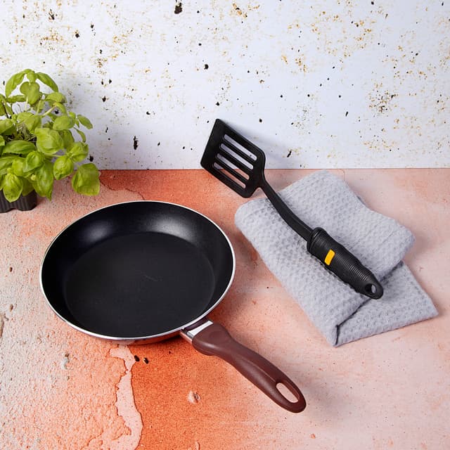 قطعتين من مقلاة المنيوم غير لاصقة (28 & 22 Cm) Royalford Aluminium Fry Pan