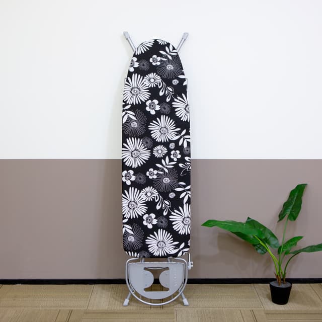 Royalford Mesh Ironing Board With Attached Cloth Rack,122X38Cm - 180059