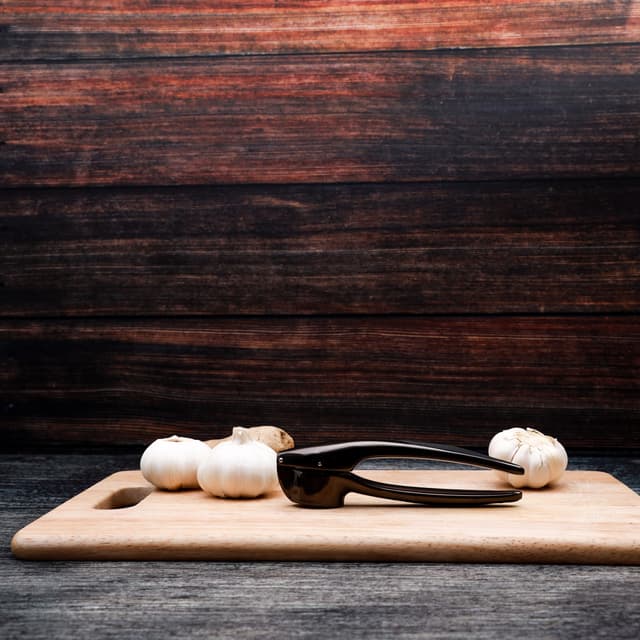 عصارة الثوم Garlic Press Ginger Crusher - Royalford