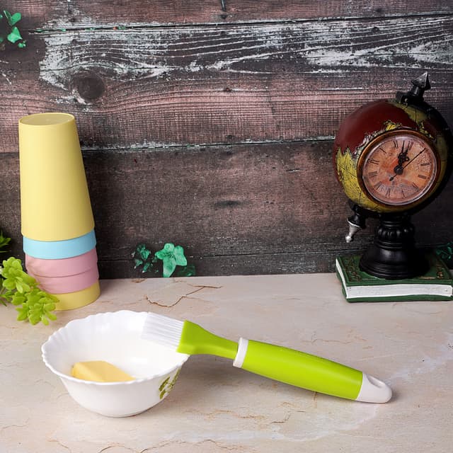 فرشاة مطبخ لدهن البيض نايلون Royalford - Kitchen Brush