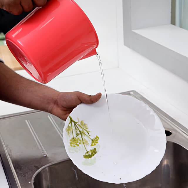 إبريق ماء بلاستيك متعدد الإستخدامات للحمام أو الوضوء أو المطبخ رويال فورد Royalford Multi-Purpose Mug