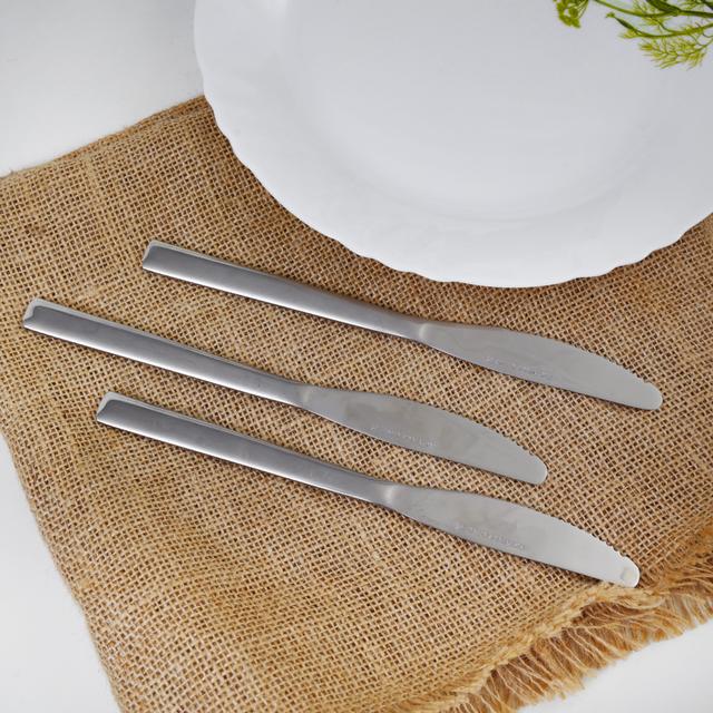 Royalford 3Pcs Stainless Steel 4Mm Dinner Knives - Steel Cutlery Set For Home And Kitchen Dishwasher - SW1hZ2U6MzcxMzM2