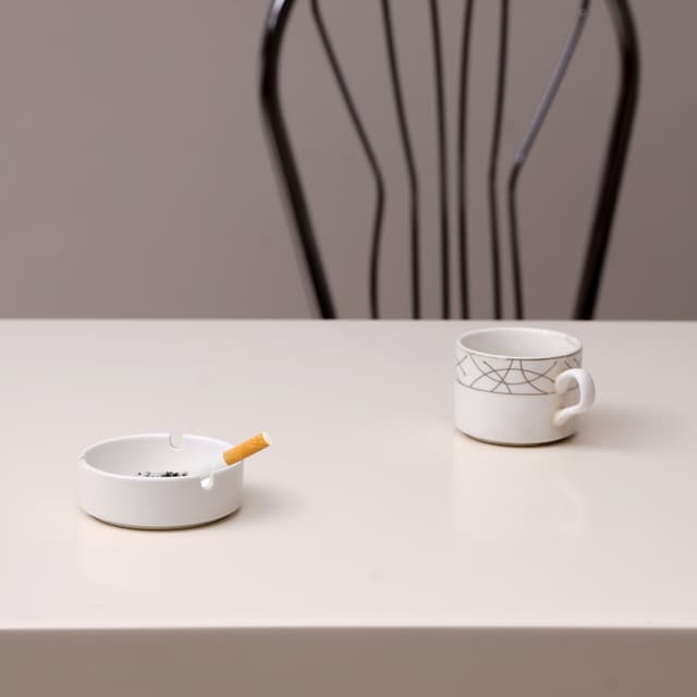 صحن سجائر (منفضة) 4 بوصة Royalford - 4" Porcelain Ashtray