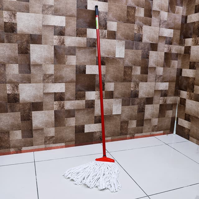 ممسحة أرضيات قطنية - 121 سم - Cotton Mop Head With Long Pole - Royalford