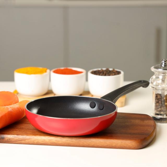 مقلاة ألمنيوم 14 سم غير لاصقة رويال فورد Royalford Mini Frying Pan - SW1hZ2U6MzczNjk3