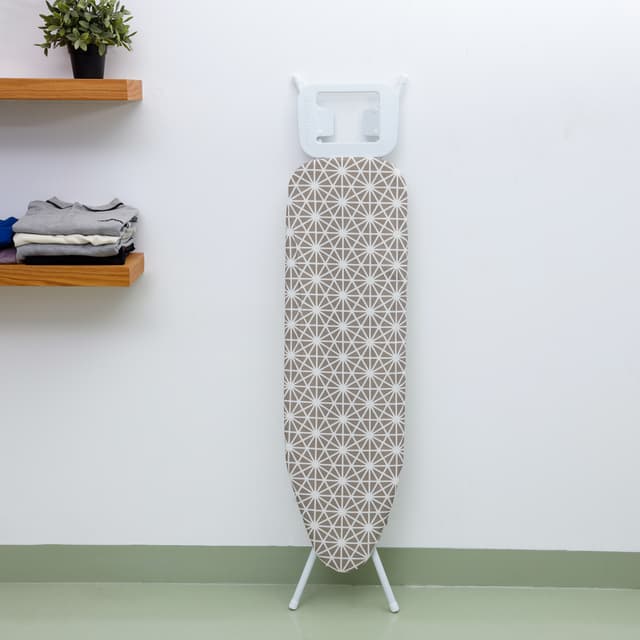 Royalford RF1510IB Mesh Ironing Board 134cmx33cmx88cm - Portable, Steam Iron Rest, Heat Resistant Cover |Lightweight Board with Adjustable Height & Rubber Feet Cover - 173173