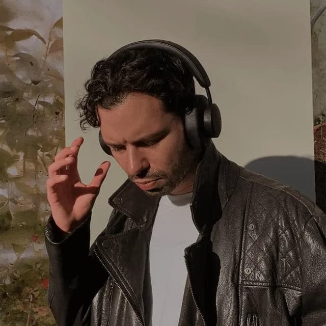 Urbanista MIAMI Active Noise Cancelling | Over-Ear Wireless Bluetooth Headphone On-Ear Detection 50 Hrs Playtime Ambient Sound Mode Type-C Charging for iOS and Android - Midnight Black