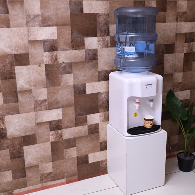 Krypton Table Top Water Dispenser KNWD6094 - 192505