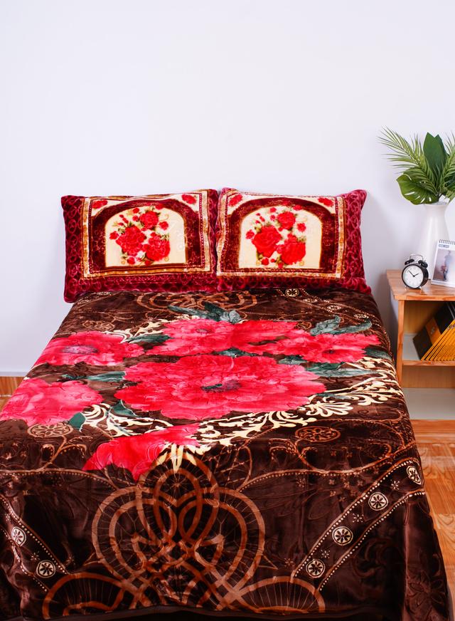 PARRY LIFE Cool Floral Bordered Double 2 Ply Soft And Warm Embossed Blanket 200*240 Cm,Soft And Warm - SW1hZ2U6NDYyMDY0