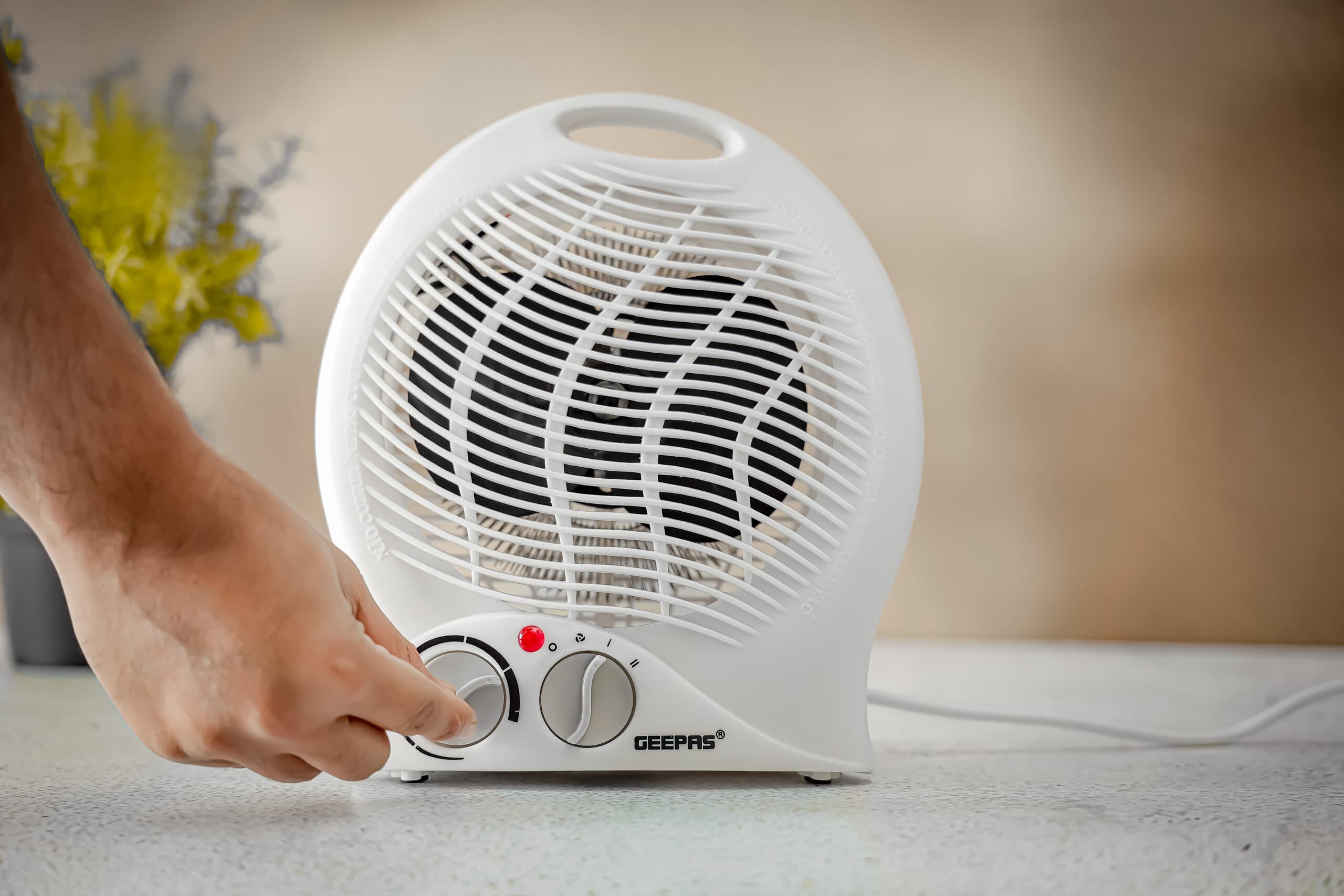 Order Geepas Fan Heater Now! | Jomla.ae