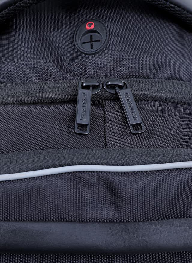 شنطة ظهر قياس 20 إنش مع عجلات لون أسود  Rolling Wheeled Backpack, 20’’ Business Travel Laptop Backpack - PARA JOHN