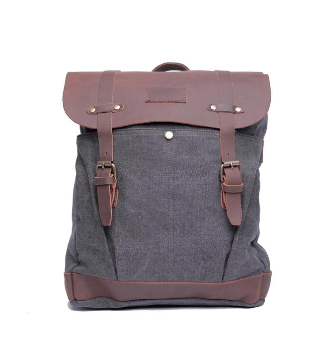 شنطة ظهر جلد لون أسود مقاس 15 بوصة Leather Canvas Backpack - Canvy - SW1hZ2U6NDM5NDg5