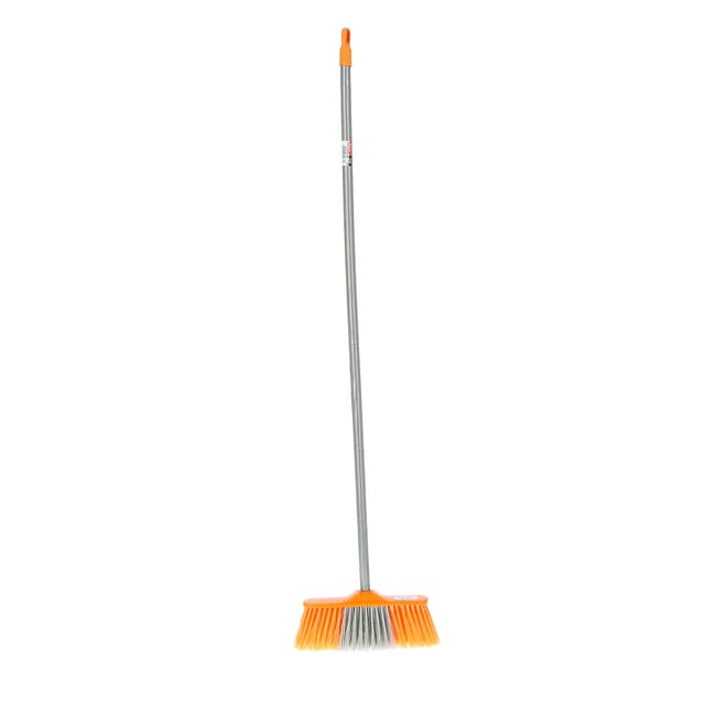 مكنسة لون برتقالي مع مقبض بطول 1.2 متر Delcasa Broom With Pvc Coated Wooden Handle