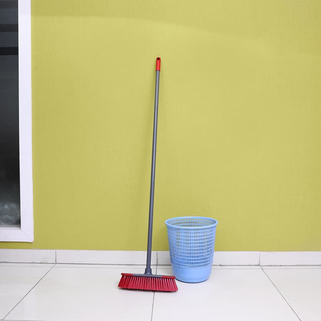 Delcasa Broom With Handle - Indoor Sweeping Broom Brush - The Perfect Indoor Sweeping Kitchen Floor - 192693