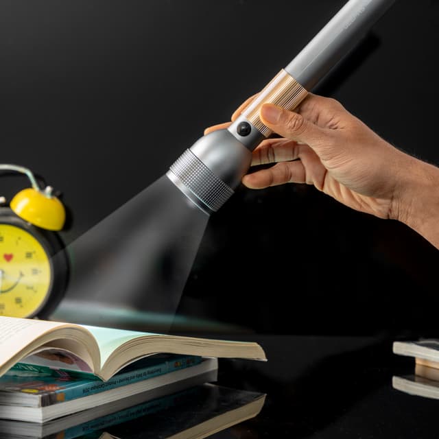 Geepas Rechargeable Waterproof LED Flashlight, GFL51079 - Lifetime Warranty for CREE LED, Aluminium Body, 4hrs Working, Li-Ion Battery 3.7V 4000mAh, Ideal for Trekking, Camping & More