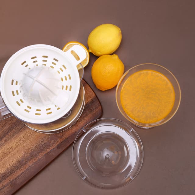 Olsenmark Citrus Juicer with Two Cones, 0.8L Capacity, OMCJ1818 | Transparent Jug & One Filter | Healthy Fresh Natural Juice Of Orange, Lemon & More