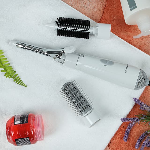 مجموعة تصفيف الشعر 4في1 750W لون أبيض 4In1 Hot Air Styler, Brush, Volumizer, Curler - Hot Air Brush