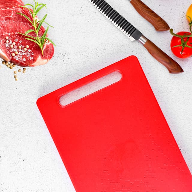 Royalford Classic Cutting Board, Polyethylene, RF10282 | Chopping Board | Non-Absorbent, Odorless & Non-Toxic | Crack/Chip Resistant | Easy Grip Handle - 190704