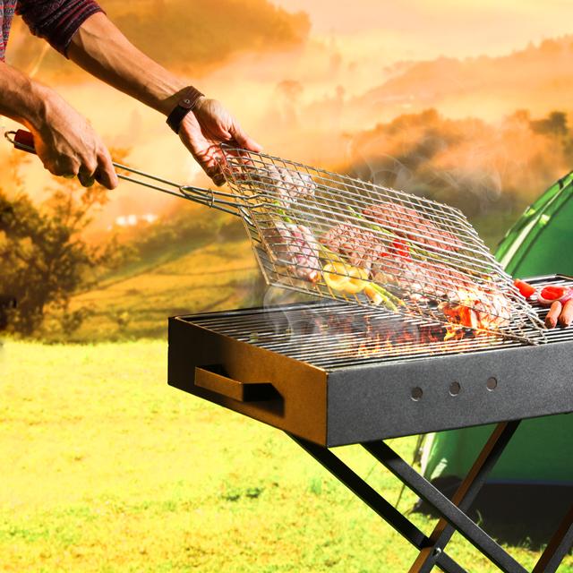 Royalford Barbeque Grill Chromium Plated Iron, RF10379 - Wooden Handle, Folding Portable BBQ Grill Basket for Fish Vegetables Shrimp, Larger Grilling Area - SW1hZ2U6NDQwNTk1