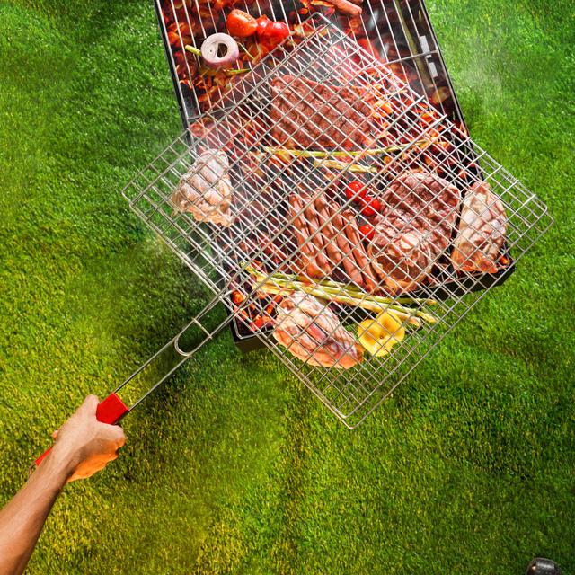 Royalford Barbeque Grill Chromium Plated Iron, RF10379 - Wooden Handle, Folding Portable BBQ Grill Basket for Fish Vegetables Shrimp, Larger Grilling Area - SW1hZ2U6NDQwNTk3