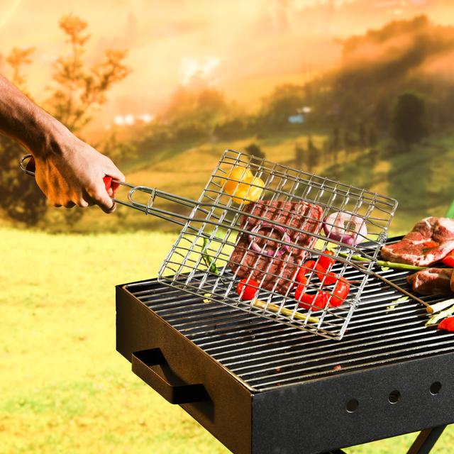 Royalford Barbeque Grill Chromium Plated Iron with Handle, RF10383 - Folding Portable BBQ Grill Basket for Fish Vegetables Shrimp, Strong Extra -Thick Heavy Grill, Wooden Handle - SW1hZ2U6NDQwNTI3