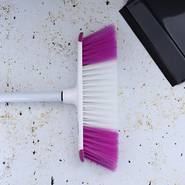 مكنسة عصا مع رأس قابل للفك أبيض وبنفسجي رويال فورد Royalford White ِِAnd Purple Broom With Handle