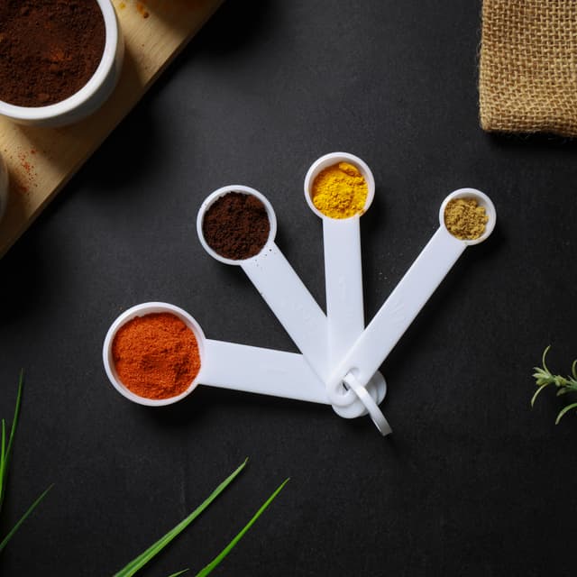 طقم ملاعق قياس توابل سيراميك 4 قطع Royalford - Ceramic Measuring Tool Set, 4 Pcs